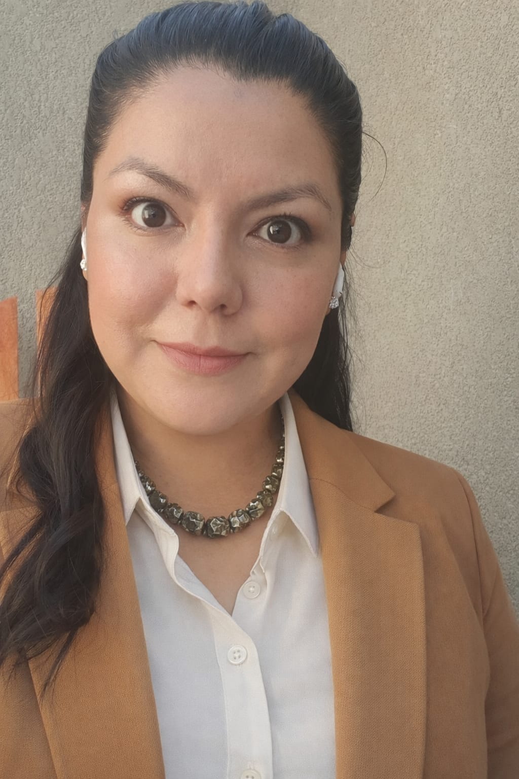 Mayra Rosales