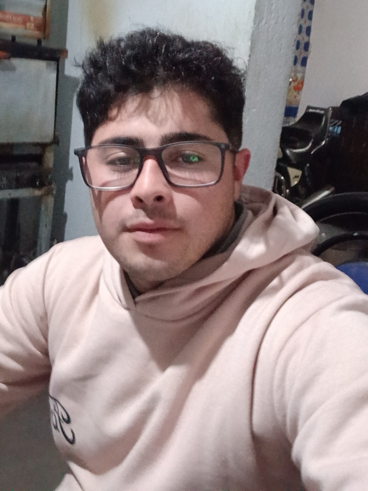 Axel  fabian Morales