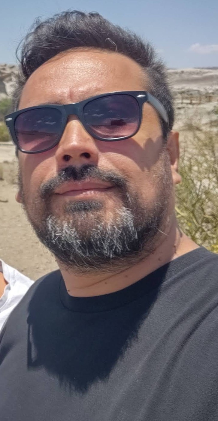 RICARDO BENAVIDEZ